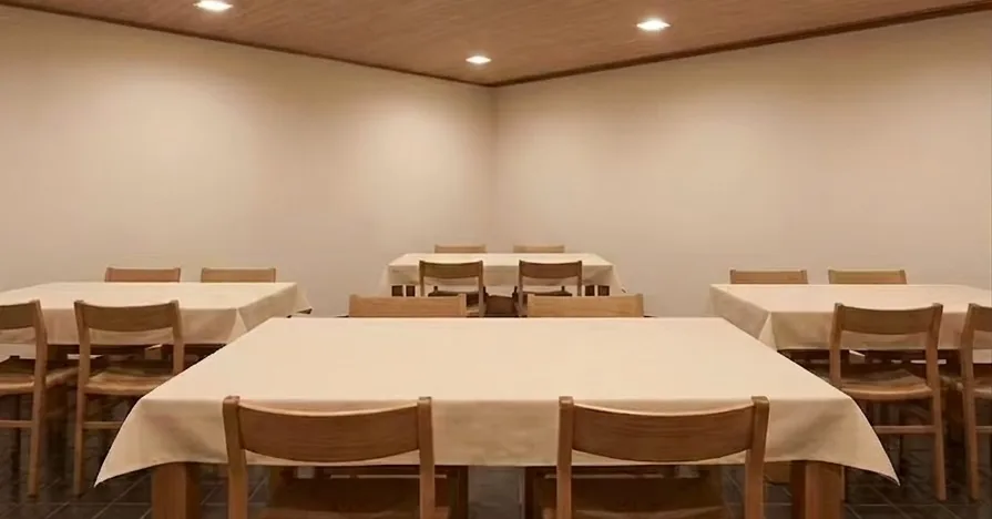 朝食の会場